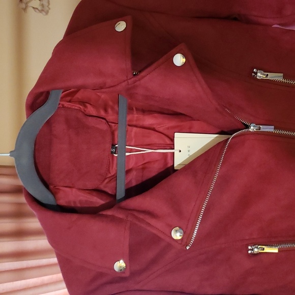 Burgundy (Faux) Suede Moto Jacket.  Red Motorcycle Jacket S. NWT. Express. - Picture 6 of 9